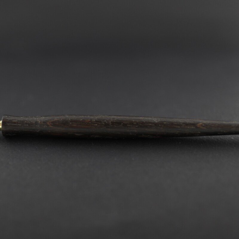 Рейсфедер Скальпель Calligraphica Ruling Pen Scalpel с тушенакопителем, дуб/латунь
