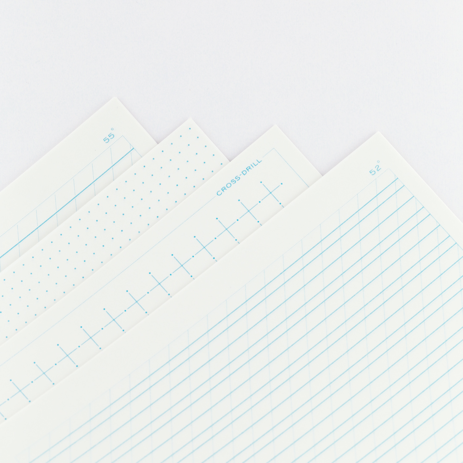 Сетка для каллиграфии. Прописи в линейку. Разлиновка частая косая линия. Лист с линовкой для каллиграфии. Бумага для каллиграфии глянцевая.